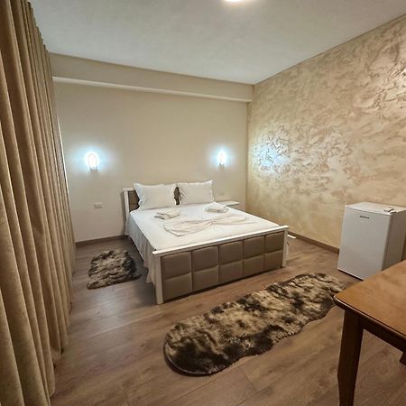 Guni Inn Круя Экстерьер фото