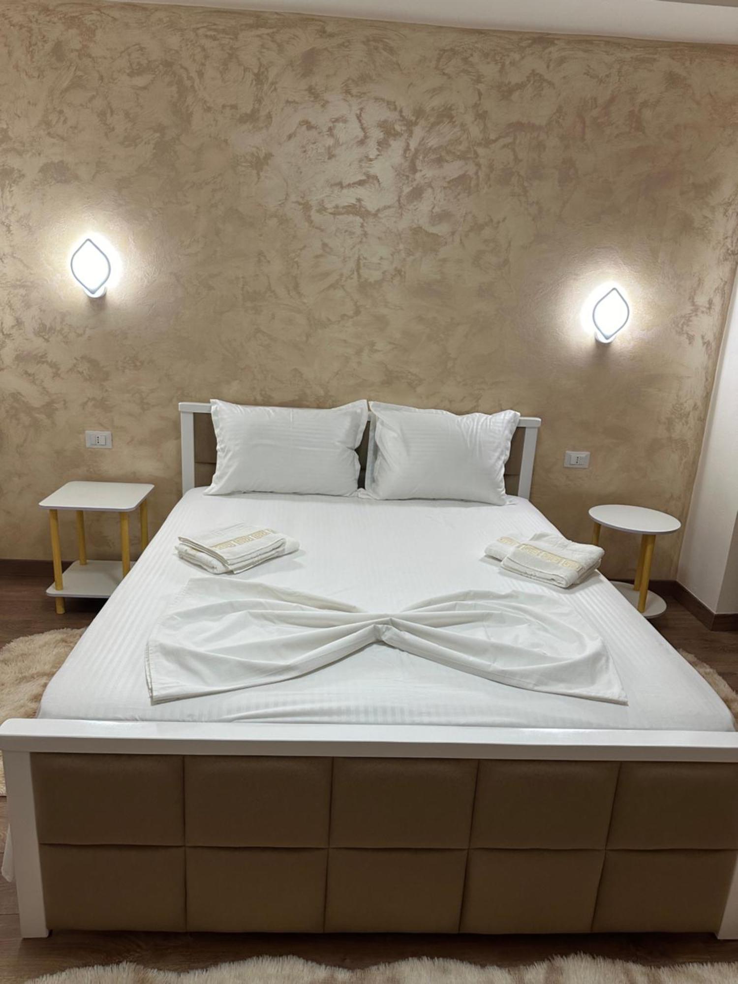 Guni Inn Круя Экстерьер фото