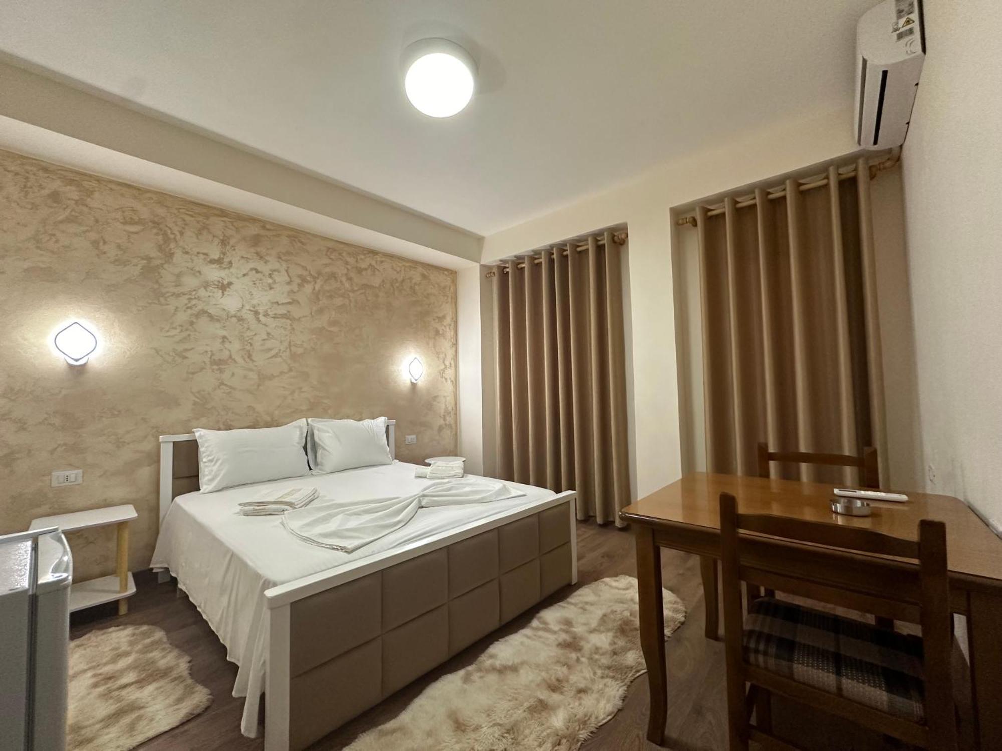 Guni Inn Круя Экстерьер фото